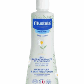 Eau rafraîchissante et coiffant